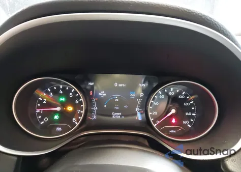 2018 Jeep Compass Altitude 4X4 из США, поврежденный, VIN 3C4NJDBB2JT453310